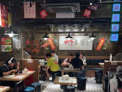 -肥汁米蘭香港米线(定西路店)