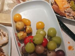 -佰烧海鲜烤肉火锅自助(世茂国际广场店)