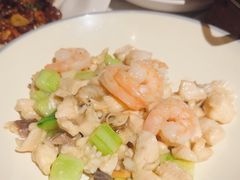 津门奶香全爆-百饺园酒楼(平山道店)