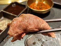 -铭牛烧肉·和牛海鲜自助(高新月牙湖店)