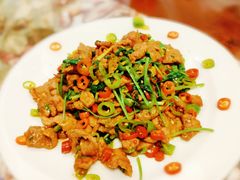 小炒黄牛肉-以前的小酒馆(中山广场店)