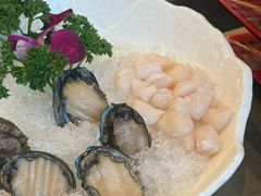 鲍鱼仔拼扇贝丁-纯味斑鱼府(中海环宇荟店)