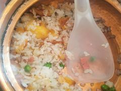 -姚记抚仙湖石锅鱼庄