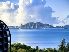 -三亚湾海居铂尔曼度假酒店