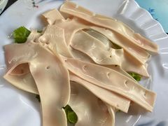 -楠柏弯休闲山庄(梨花溪店)