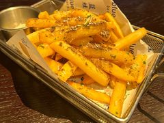 黑松露薯条-blue frog蓝蛙(长泰广场店)