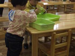 -瑞恩宝感统训练·语言提升·蒙氏托育中心