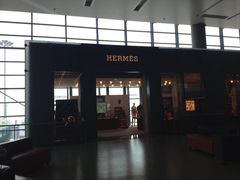 iphone_upload_pic-HERMES(上海虹桥国际机场2号航站楼店)