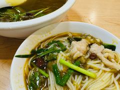 -莽子抄手米线(南坪直营店)