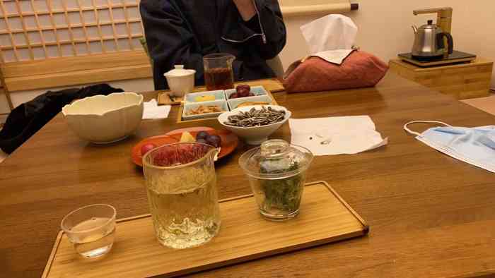 沐春茶舍-"吃饱饱跑去喝茶的,在小姐姐推荐下四个人点.
