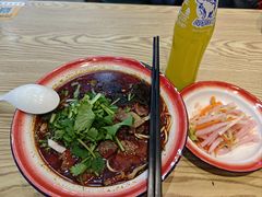 -刘二姐襄阳牛肉面(鸟巢店)