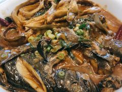 家焖杂拌鱼-日月昇海鲜码头(开发区五彩城店)