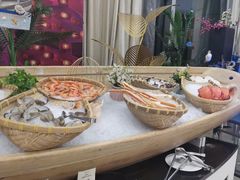 -元一希尔顿酒店·鲜切牛肉火锅禅自助餐厅