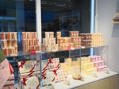 面包甜点陈列柜-好利来(高新枫叶广场店)