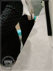 -罗亚帝造型·烫发染发