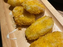 香脆金黄蕉-明洞阿姨·韩式酱蟹烤肉·创意料理(三元桥店)