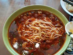 辣肉汤面-舒蔡记生煎菜饭(云南中路店)