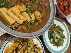-东来菜馆•手抓海鲜家常菜•海鲜锅贴(鸽子窝店)