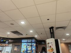 -麦当劳(秣陵路店)