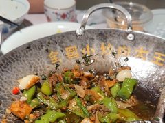 -费大厨辣椒炒肉(黄兴中心广场店)