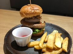 -HELLO 27 意面·沙拉·帕尼尼