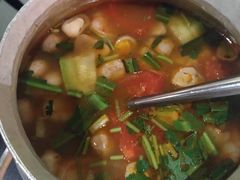 冬阴功-大头虾越式风味餐厅(光明广场店)