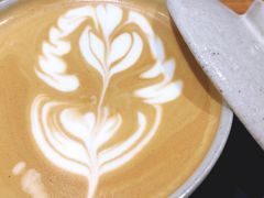 盖碗咖啡-茶是一枝花泡茶店