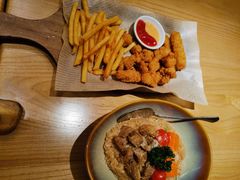 -菲滋意式餐厅(加州阳光二店)