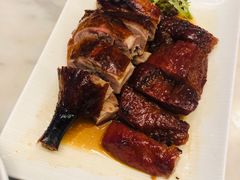 -港丽餐厅(高德置地店)