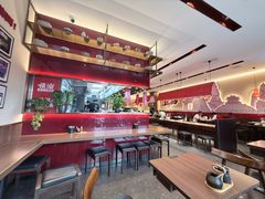 -顺溜·手工刀削面·黑金店(铜锣湾店)