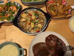 -蓝天路(地铁站)