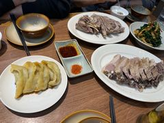 -贯贯吉·清真餐厅(浙江中路店)