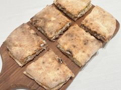 那不勒斯烤金枪鱼脆饼-马克西姆俄罗斯餐厅(绥芬河店)