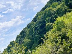 -鬼笑石后山停车场
