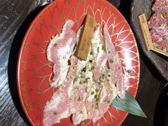 -山川小町·极番烧肉(新地假日广场店)