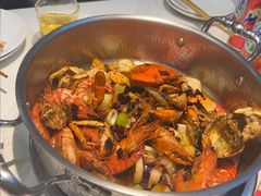 -七欣天香辣蟹火锅(无锡金太湖国际城店)