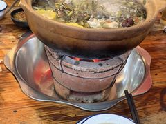 石橄榄炖鸡-洪大厨鸡煲(福田店)