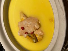 -领鲜天下·焗海鲜·花胶鸡(天目里店)