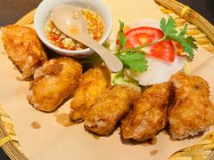 -大头虾越式风味餐厅(光明广场店)