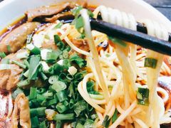 -呼啦面馆·头牌豌杂面(爱琴海店)
