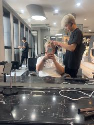 -TOP HAIR SALON
