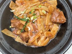 竹笋牛腩煲-肥仔文澳门猪骨煲(南京西路店)