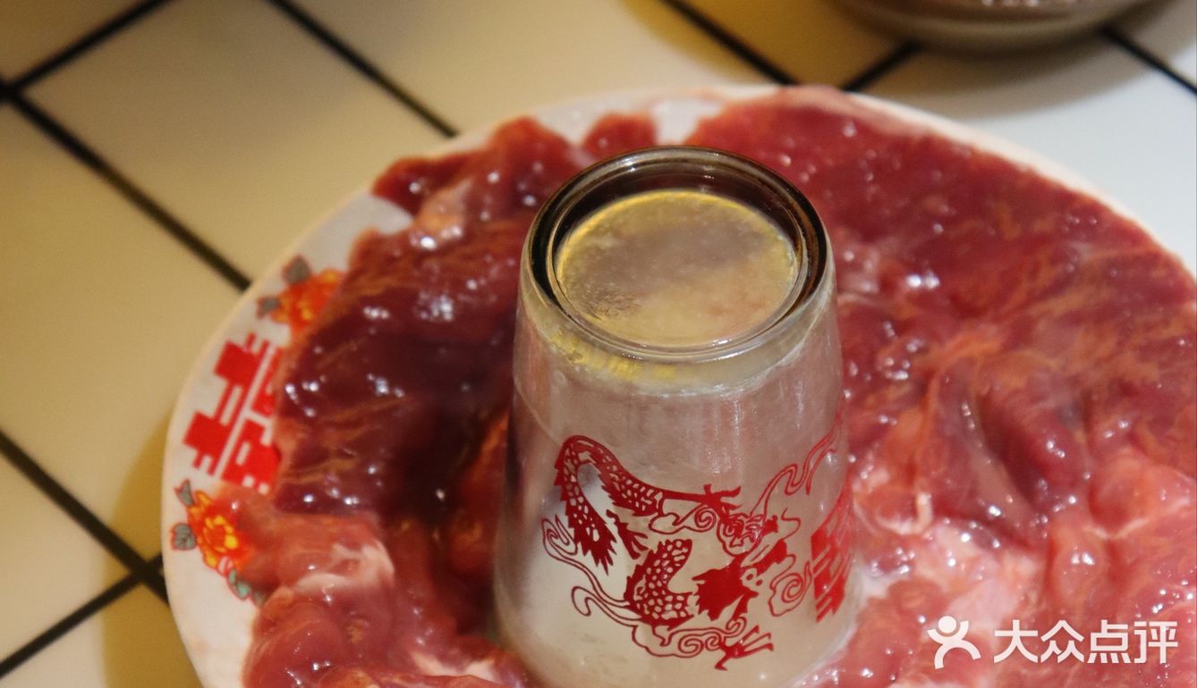 昆明火锅//一家带有甜品店的火锅