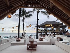 -FINNS Beach Club