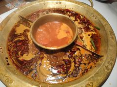 -哥老官重庆美蛙鱼头(日月光店)