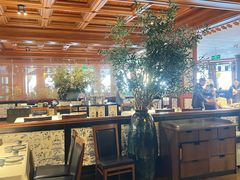 -八府香鸭·啫啫煲(华山路店)