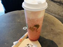 -喜茶(上海打浦桥日月光gelato lab+店)