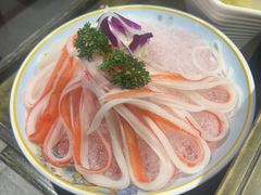 -宽板凳老灶火锅(台湾街店)