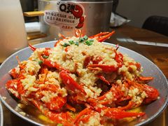 -巴厘龙虾·榜首油焖大虾(音乐学院·沿江酒馆店)