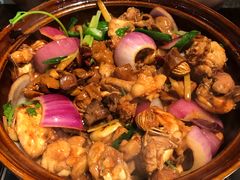 -胡须佬鸡煲四季火锅(海雅缤纷城店)